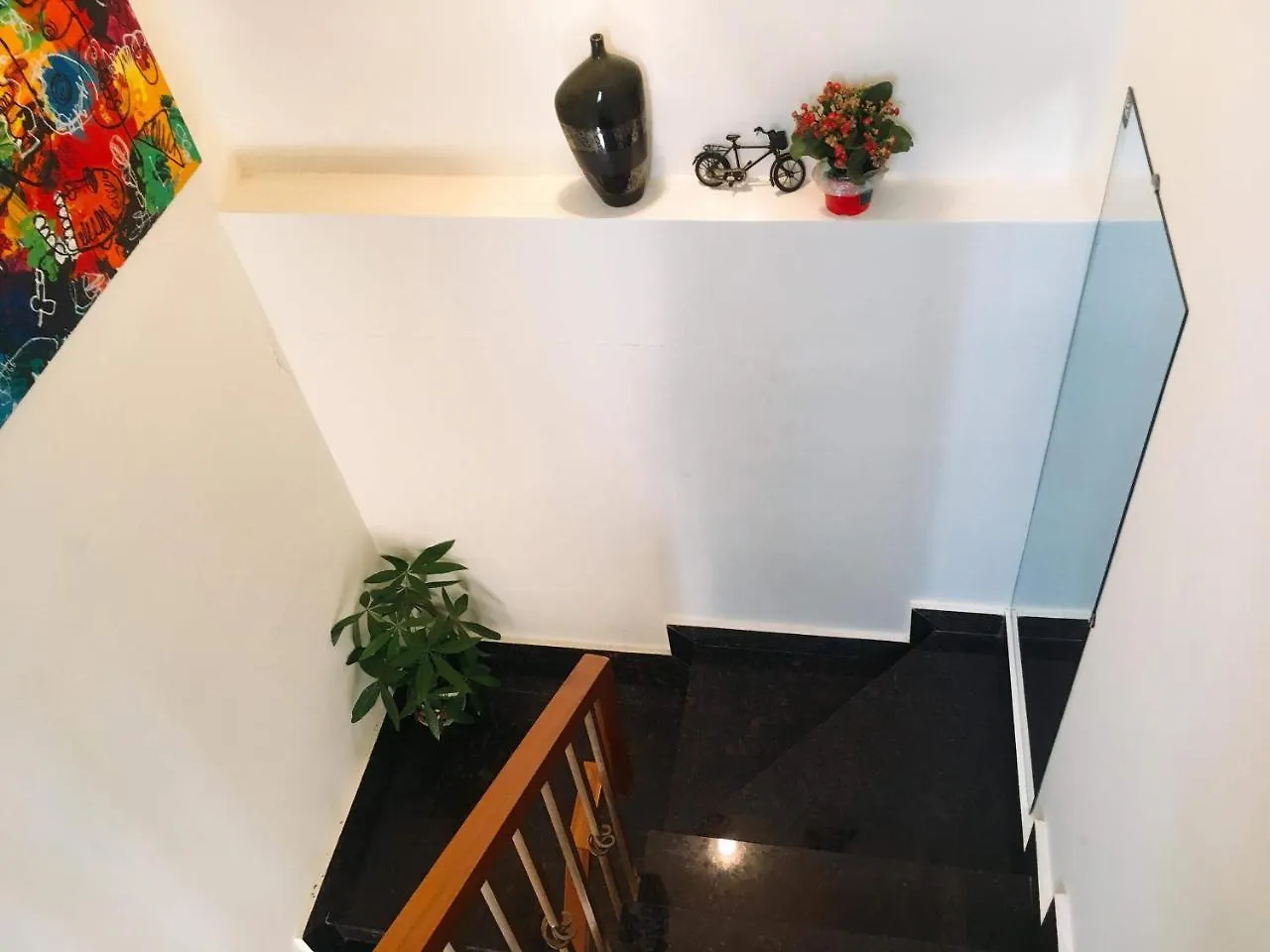 4 Seasons Hostel Nha Trang 0*,  Vietnam